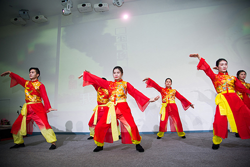 2019年会  后市场振奋人心的歌伴舞 《精忠报国》